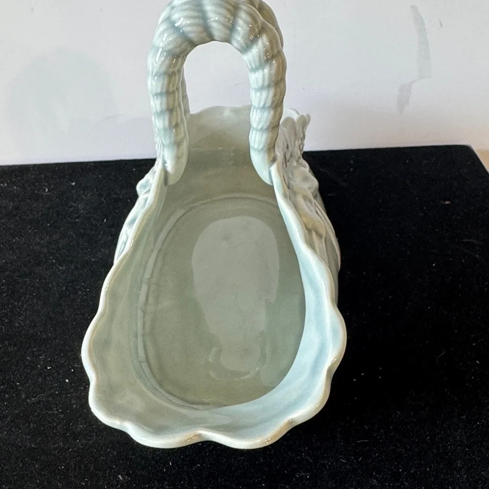 N/A charming ceramic